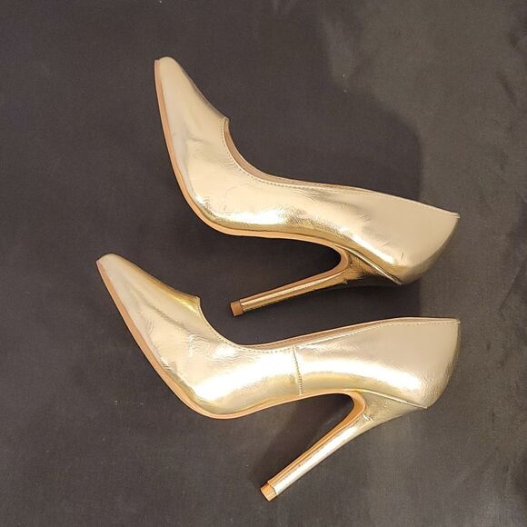 BRAND NEW SIGNATURE WOMEN'S HIGH HEEL STILETTOS PUMP - Picture 8 of 16